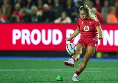 190926 Wales v South Africa, Vodafone Wales WXV Series - Freya Bell of Wales kicks conversion 