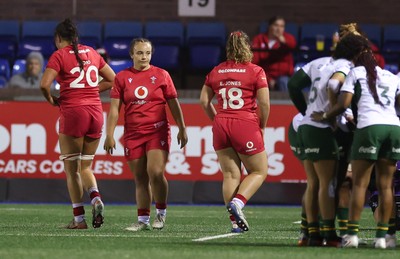 190926 Wales v South Africa, Vodafone Wales WXV Series - Shanelle Williams of Wales, centre