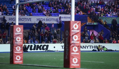 190926 Wales v South Africa, Vodafone Wales WXV Series - WUKA LED Ad Board