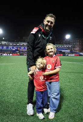 190926 Wales v South Africa, Vodafone Wales WXV Series - Ashley Beck, attack Coach with his children at the end of the match