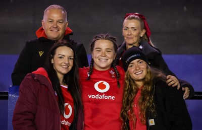 190926 Wales v South Africa, Vodafone Wales WXV Series - Maisie Davies of Wales with family and friends at the end of the match