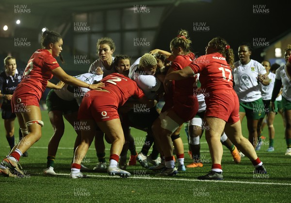 180926 - Wales Women v South Africa Women - Vodafone Wales WXV Series - Aseza Hele of South Africa 