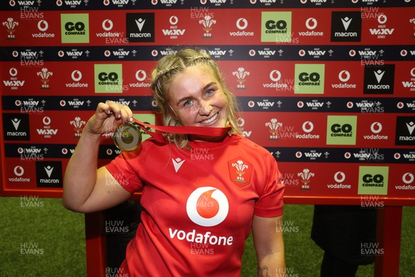 180926 - Wales Women v South Africa Women - Vodafone Wales WXV Series - Player of the match Alex Callender of Wales 