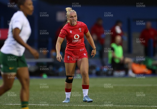 180926 - Wales Women v South Africa Women - Vodafone Wales WXV Series - Seren Singleton of Wales 
