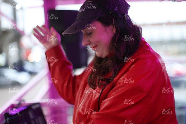 180926 - Wales Women v South Africa Women - Vodafone Wales WXV Series - DJ