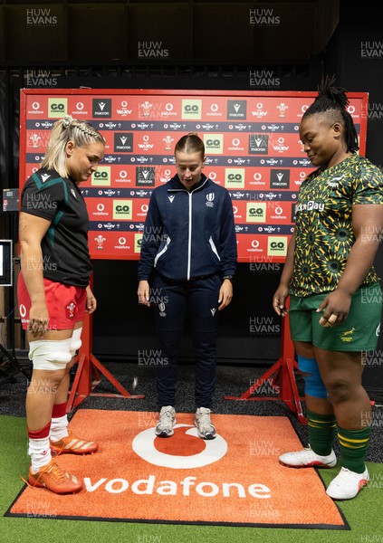 180926 Wales v South Africa, Vodafone Wales WXV Series - Wales captain Alex Callender with South Africa captain Babalwa Latsha and referee Ella Goldsmith at the coin toss