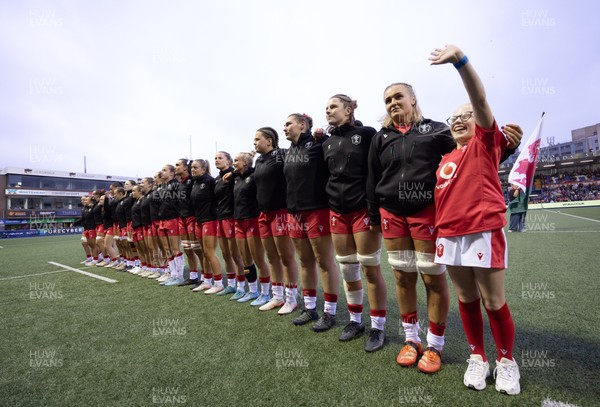 180926 Wales v South Africa, Vodafone Wales WXV Series - The Wales team line up for the anthems