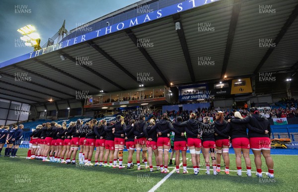 190926 Wales v South Africa, Vodafone Wales WXV Series - Wales line up for the anthems