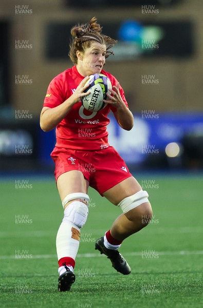190926 Wales v South Africa, Vodafone Wales WXV Series - Kate Williams of Wales