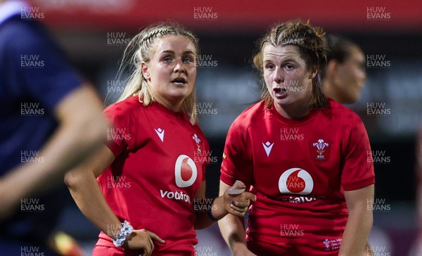 190926 Wales v South Africa, Vodafone Wales WXV Series - Wales co-captains Alex Callender and Kate Williams wait during a referee and TMO decision 