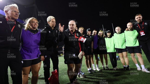 190926 Wales v South Africa, Vodafone Wales WXV Series - Sean Lynn, Wales head coach speaks to the players at the end of the match