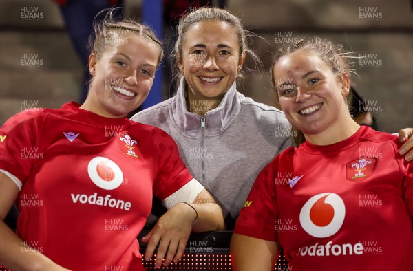 190926 Wales v South Africa, Vodafone Wales WXV Series - Amy Williams of Wales and Freya Bell of Wales with former Wales international Elinor Snowsill at the end of the match