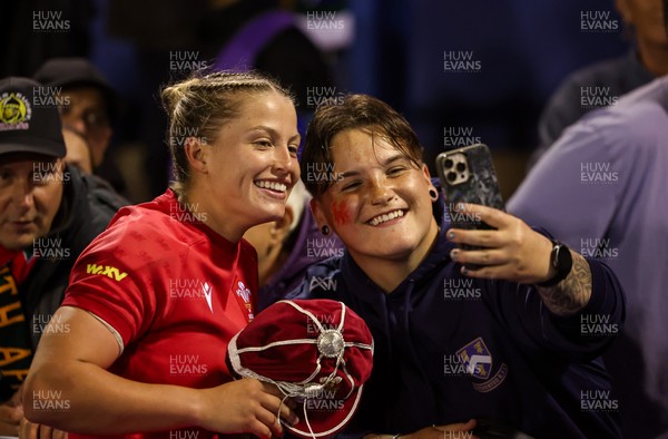 190926 Wales v South Africa, Vodafone Wales WXV Series - Amy Williams of Wales has a selfie with fans at the end of the match
