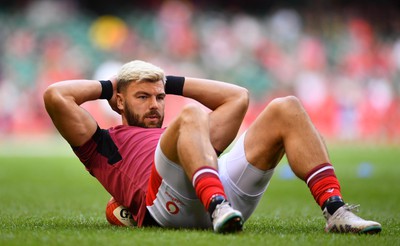 190823 - Wales v South Africa - Vodaphone Summer Series - Johnny Williams of Wales during the warm up