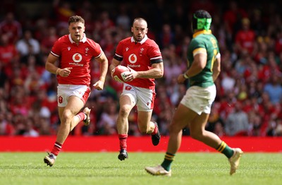 190823 - Wales v South Africa - Vodafone Summer Series - Cai Evans of Wales on the charge