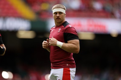 190823 - Wales v South Africa - Vodafone Summer Series - Aaron Wainwright of Wales during the warm up