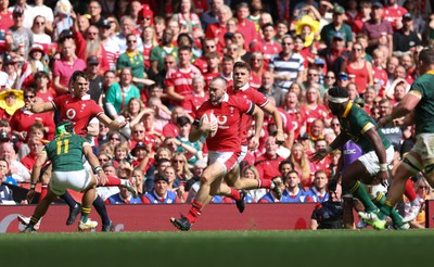 190823 - Wales v South Africa, Summer Nations Series 2023 - Cai Evans of Wales races away