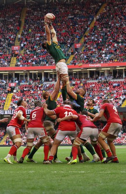 190823 - Wales v South Africa, Summer Nations Series 2023 - Franco Mostert of South Africa claims the line out ball as the Principality Stadium crowd look on