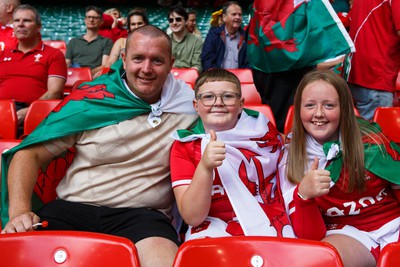 190823 - Wales v South Africa - Summer Series - Wales fans before the match