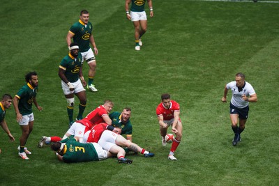 190823 - Wales v South Africa - Summer Series - Kieran Hardy of Wales passes the ball