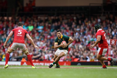 190823 - Wales v South Africa - Summer Series - Jesse Kriel of South Africa looks for a gap