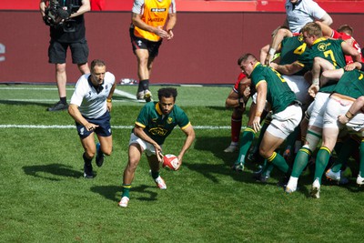 190823 - Wales v South Africa - Summer Series - Jaden Hendrikse of South Africa passes the ball