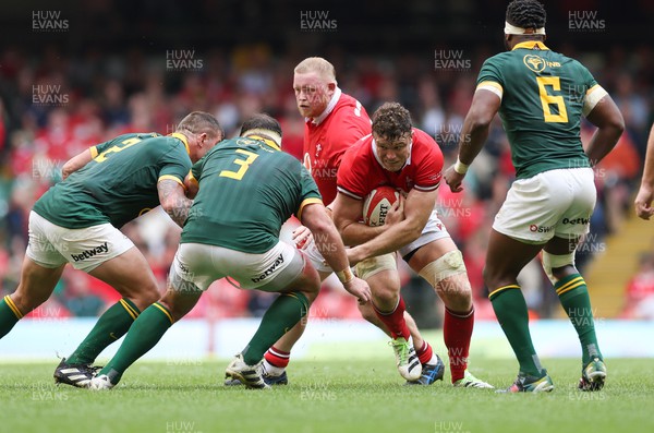 190823 - Wales v South Africa, Summer Nations Series 2023 - Will Rowlands of Wales takes on Frans Malherbe of South Africa