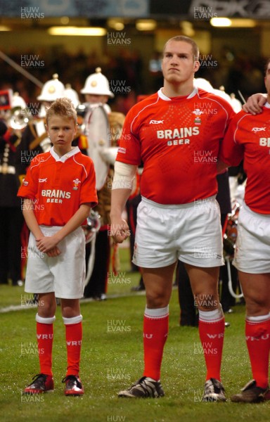 24.11.07 - Wales v South Africa - The Prince William Cup - Wales' Gethin Jenkins lines up for the national anthems with mascot James Scarborough 