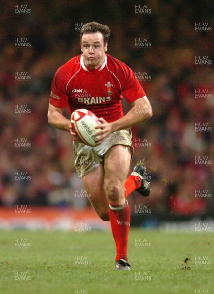 24.11.07 - Wales v South Africa - The Prince William Cup - Wales' Mark Jones 