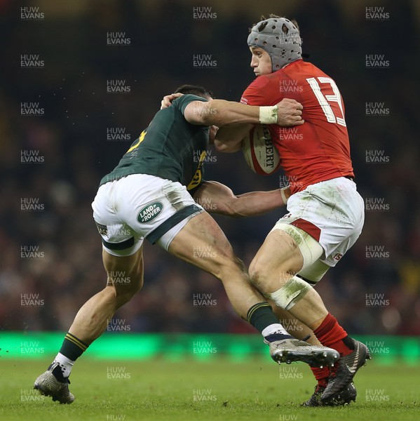 241118 - Wales v South Africa - Under Armour Series - Jonathan Davies of Wales is tackled by Jesse Kriel of South Africa