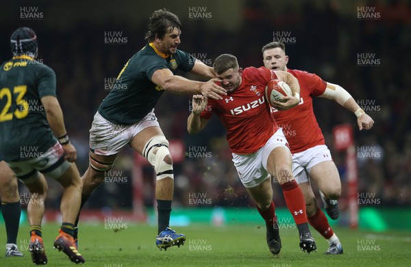 241118 - Wales v South Africa - Under Armour Series - Elliot Dee of Wales is tackled by Eben Etzebeth of South Africa