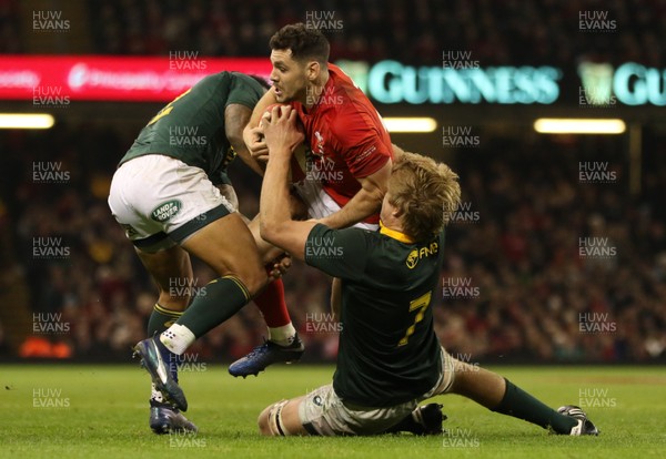241118 - Wales v South Africa, Under Armour Series 2018 - Tomos Williams of Wales is tackled by Pieter-Steph du Toit of South Africa