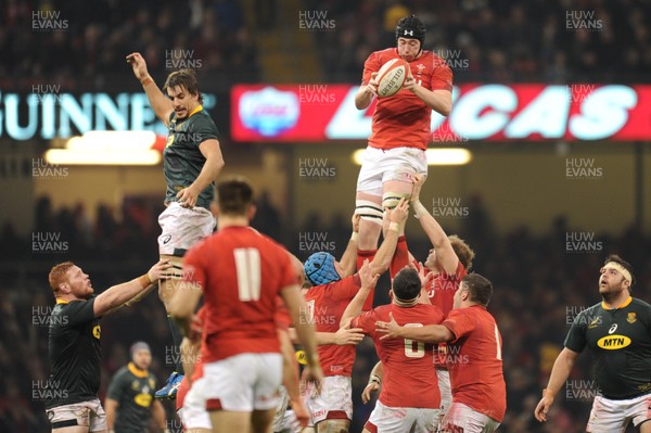 241118 - Wales v South Africa - Under Armour Series -  Adam Beard of Wales wins line out ball
