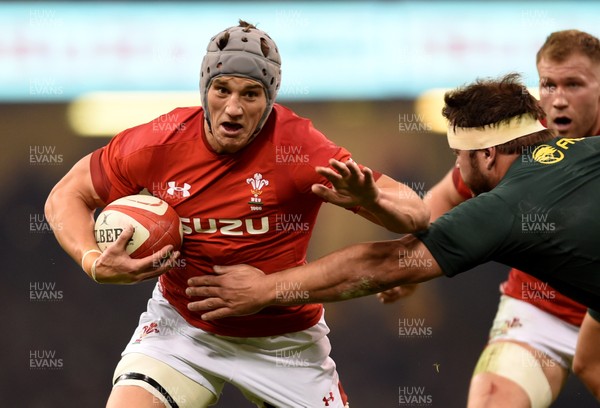 241118 - Wales v South Africa - Under Armour Series -  Jonathan Davies of Wales is tackled by Frans Malherbe of South Africa 