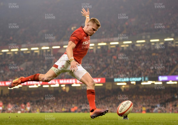 241118 - Wales v South Africa - Under Armour Series -  Gareth Anscombe of Wales kicks at goal