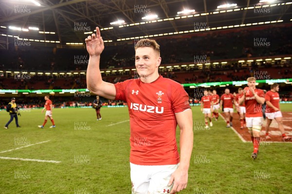 241118 - Wales v South Africa - Under Armour Series 2018 - Jonathan Davies of Wales at the end of the game