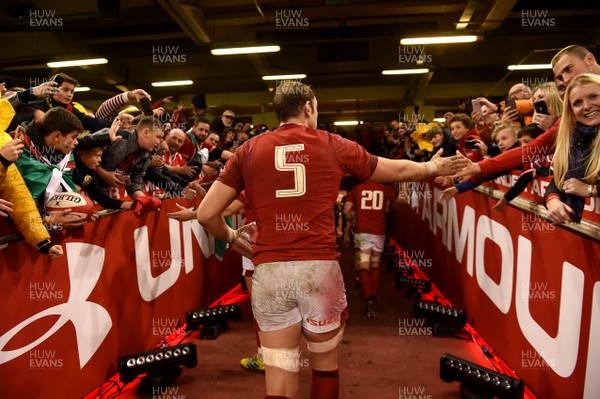 241118 - Wales v South Africa - Under Armour Series 2018 - Alun Wyn Jones of Wales at the end of the game