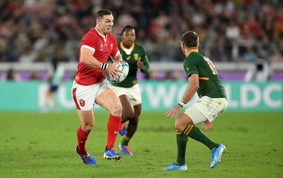 271019 - Wales v South Africa - Rugby World Cup Semi-Final - George North of Wales makes a break