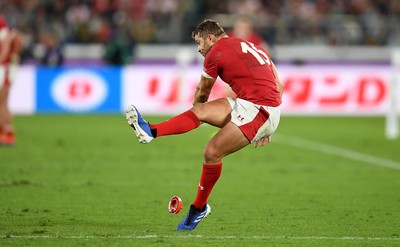 271019 - Wales v South Africa - Rugby World Cup Semi-Final - Leigh Halfpenny of Wales kicks a penalty