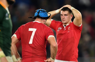 271019 - Wales v South Africa - Rugby World Cup Semi-Final - Dejected Owen Watkin of Wales