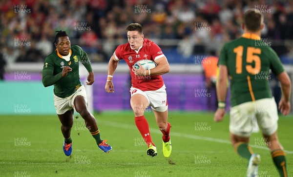 271019 - Wales v South Africa - Rugby World Cup Semi-Final - Josh Adams of Wales runs with the ball
