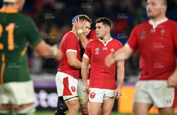 271019 - Wales v South Africa - Rugby World Cup Semi-Final - Dejected Jonathan Davies and Tomos Williams of Wales