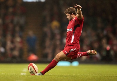 291114 - Wales v South Africa - Dove Men Series - Leigh Halfpenny of Wales kicks at goal