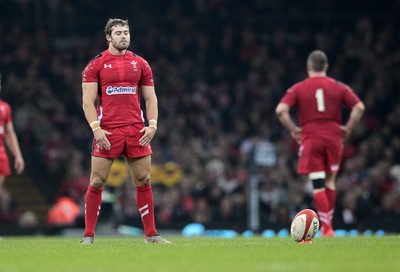 291114 - Wales v South Africa - Dove Men Series - Leigh Halfpenny of Wales prepares for a penalty