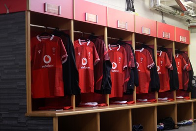 291125 - Wales v South Africa Springboks - Quilter Nations Series - General View of the dressing room before the game