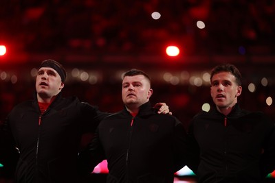 291125 - Wales v South Africa Springboks - Quilter Nations Series - Morgan Morse, Danny Southworth and Kieran Hardy of Wales sing the anthem