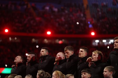 291125 - Wales v South Africa Springboks - Quilter Nations Series - Dewi Lake, Gareth Thomas, Rhys Davies and Keiron Assiratti, Alex Mann, Joe Hawkins and Blair Murray of Wales sing the anthem