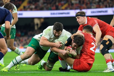 291125 - Wales v South Africa - Quilter Nations Series - Ruan Nortje of South Africa Scores a Try