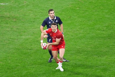 291125 - Wales v South Africa - Quilter Nations Series - Reuben Morgan-Williams of Wales