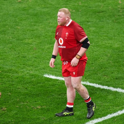 291125 - Wales v South Africa - Quilter Nations Series - Keiron Assiratti of Wales